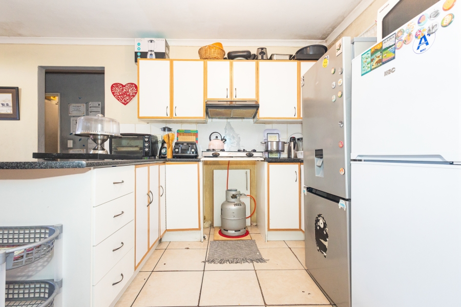 2 Bedroom Property for Sale in Belmont Park Western Cape